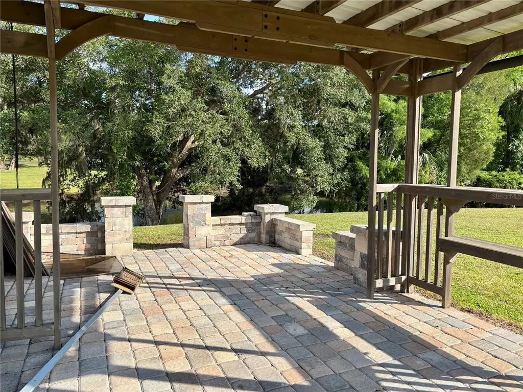 2929 NE 101st Terrace Silver Springs FL 34488