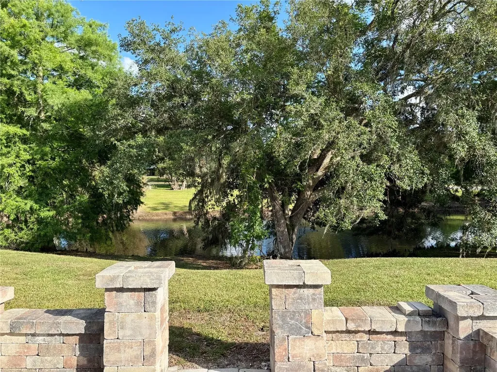 2929 NE 101st Terrace Silver Springs FL 34488