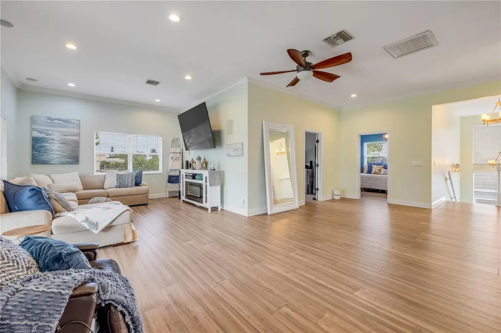 90 Cunningham Drive New Smyrna Beach FL 32168