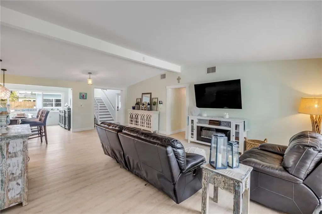 90 Cunningham Drive New Smyrna Beach FL 32168