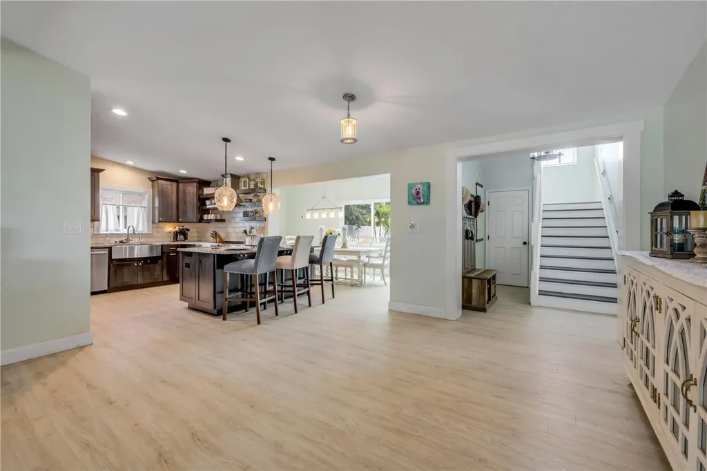 90 Cunningham Drive New Smyrna Beach FL 32168