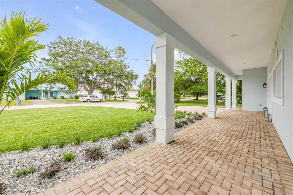 90 Cunningham Drive New Smyrna Beach FL 32168