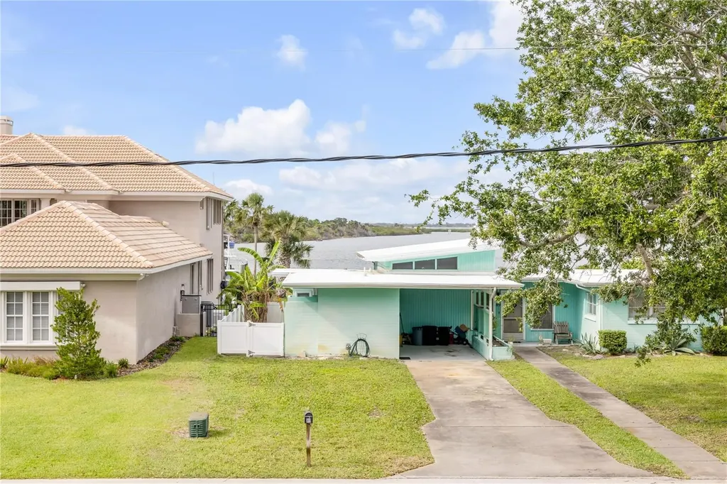 90 Cunningham Drive New Smyrna Beach FL 32168