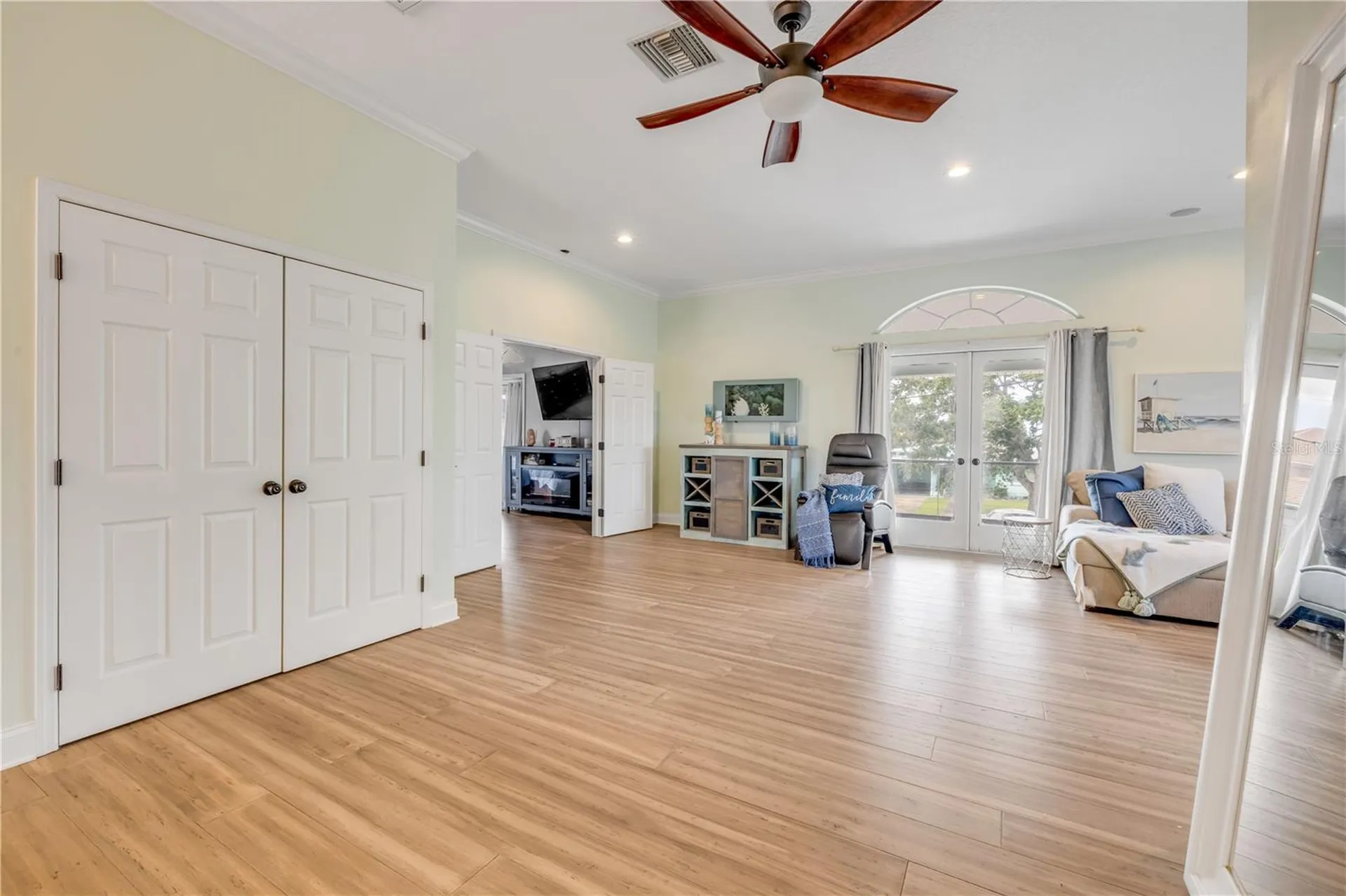 90 Cunningham Drive New Smyrna Beach FL 32168