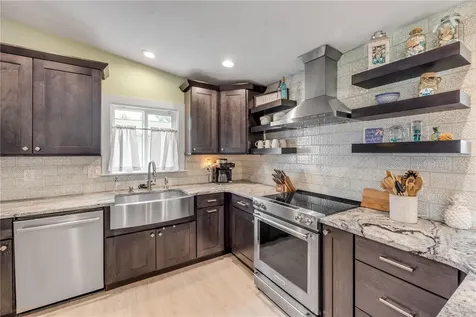 90 Cunningham Drive New Smyrna Beach FL 32168