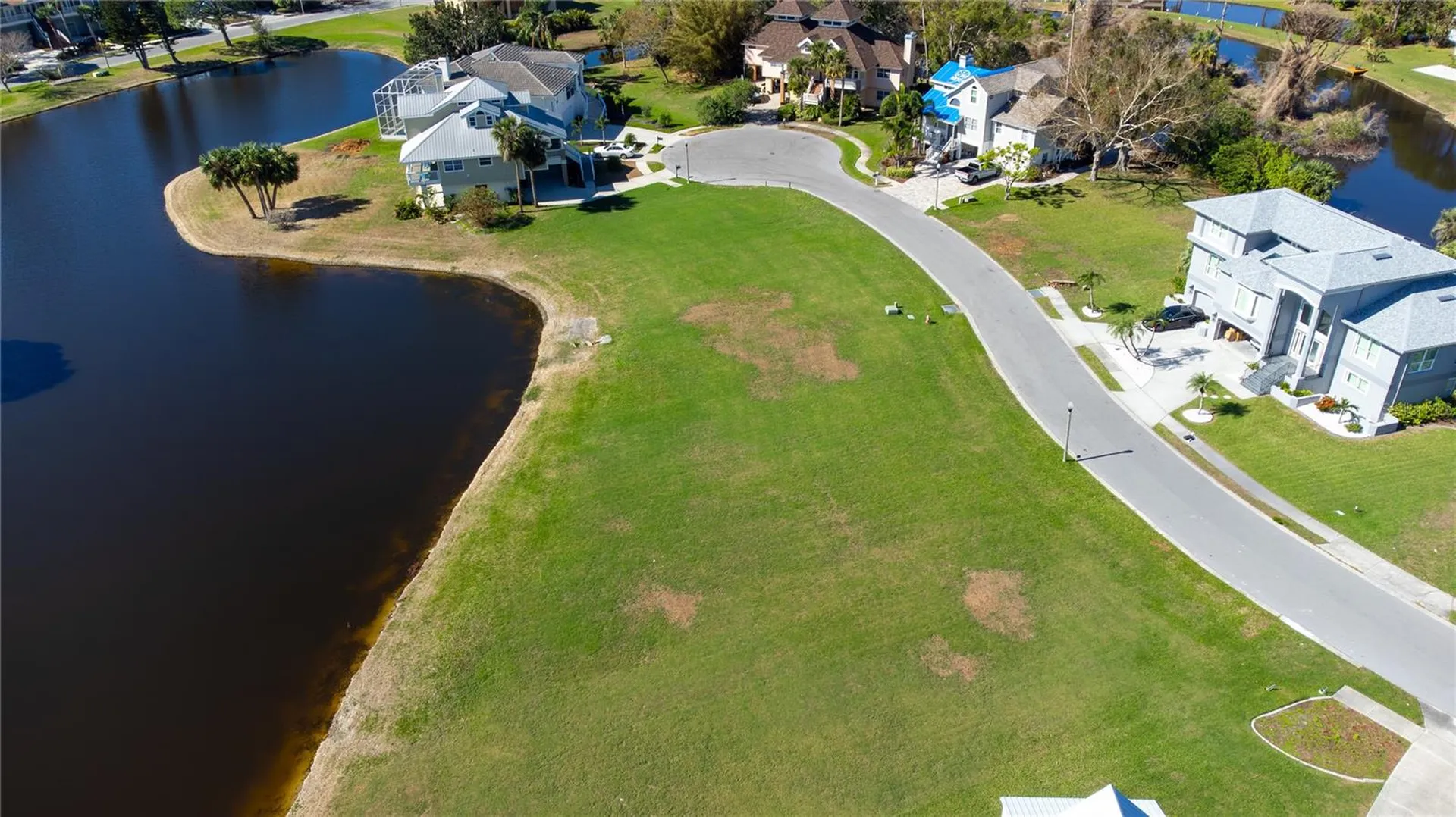 85 Sandpiper Pointe Court Tarpon Springs FL 34689