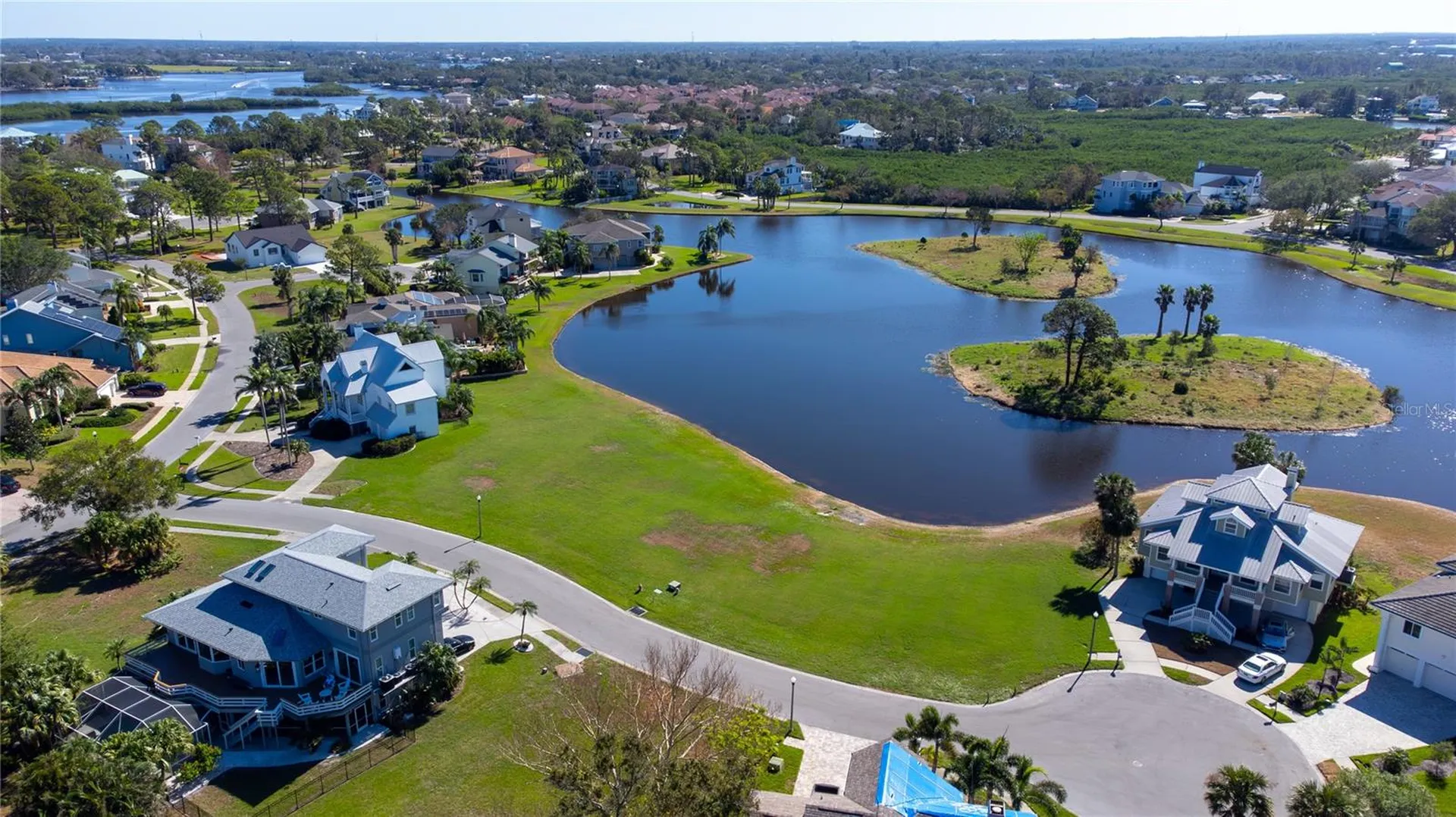 85 Sandpiper Pointe Court Tarpon Springs FL 34689
