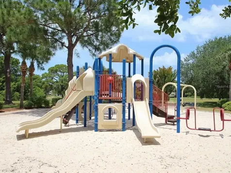 85 Sandpiper Pointe Court Tarpon Springs FL 34689