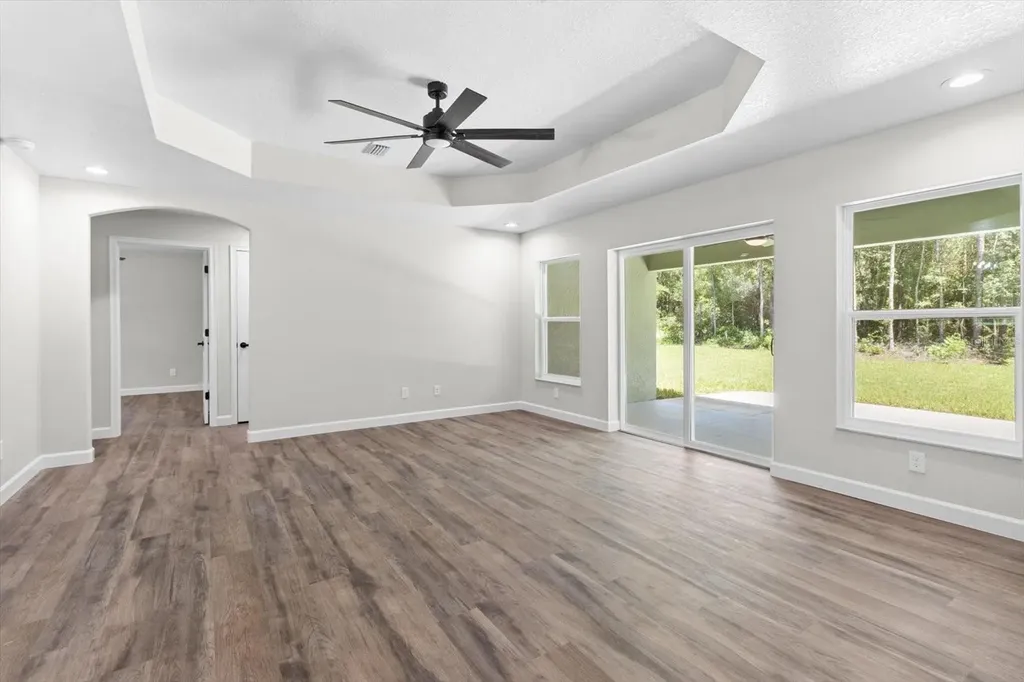 339 E Enfield Lane Dunnellon FL 34434