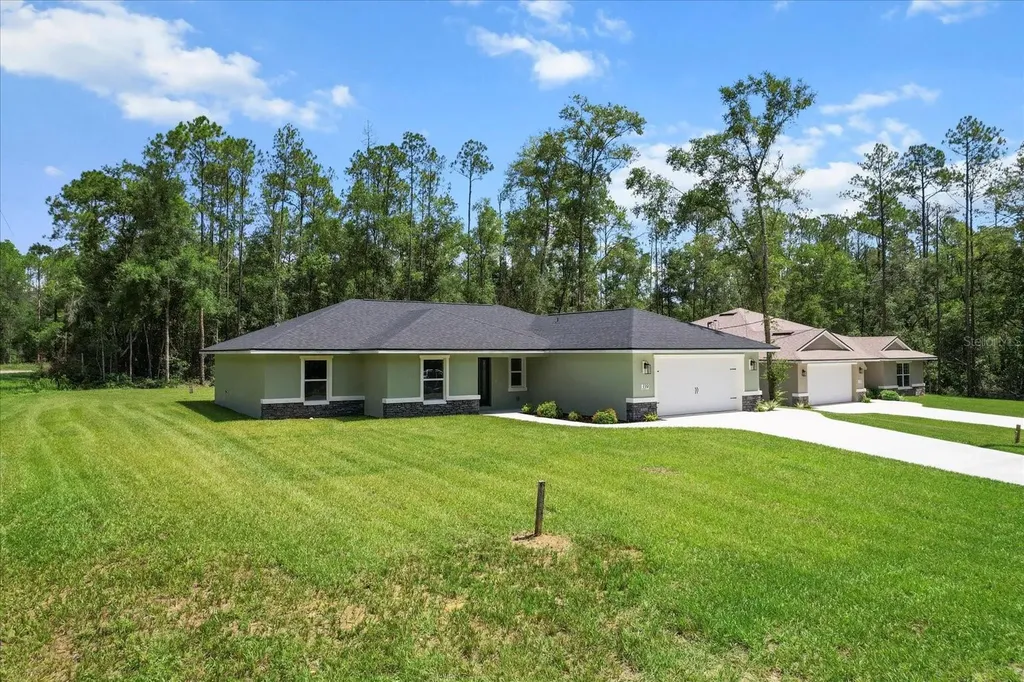 339 E Enfield Lane Dunnellon FL 34434