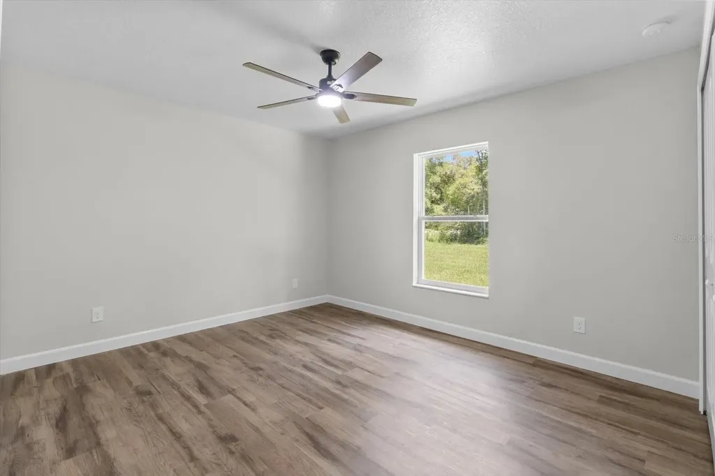 339 E Enfield Lane Dunnellon FL 34434