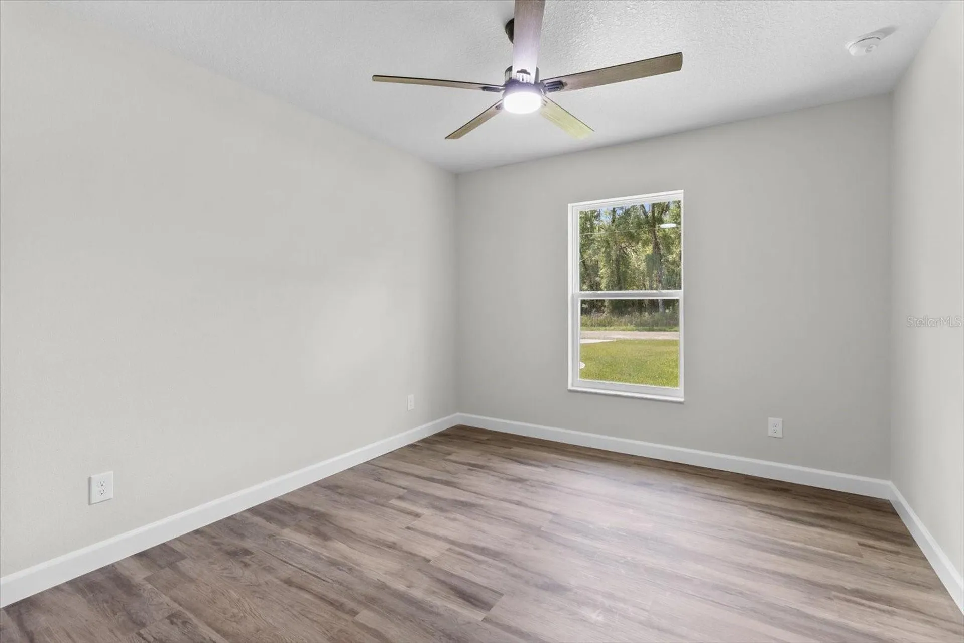 339 E Enfield Lane Dunnellon FL 34434