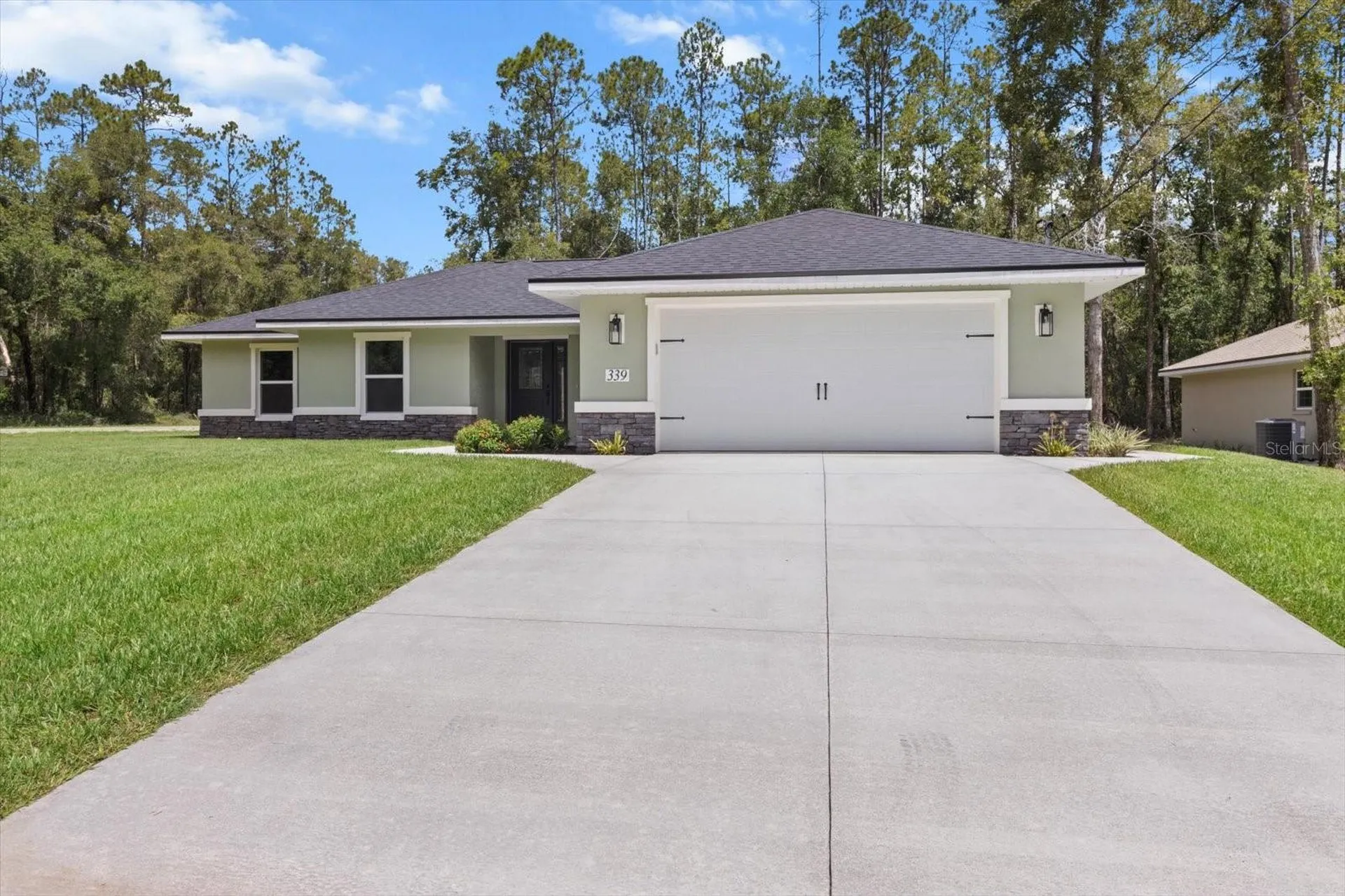 339 E Enfield Lane Dunnellon FL 34434