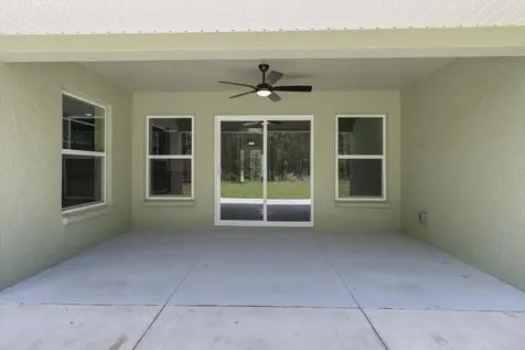 339 E Enfield Lane Dunnellon FL 34434