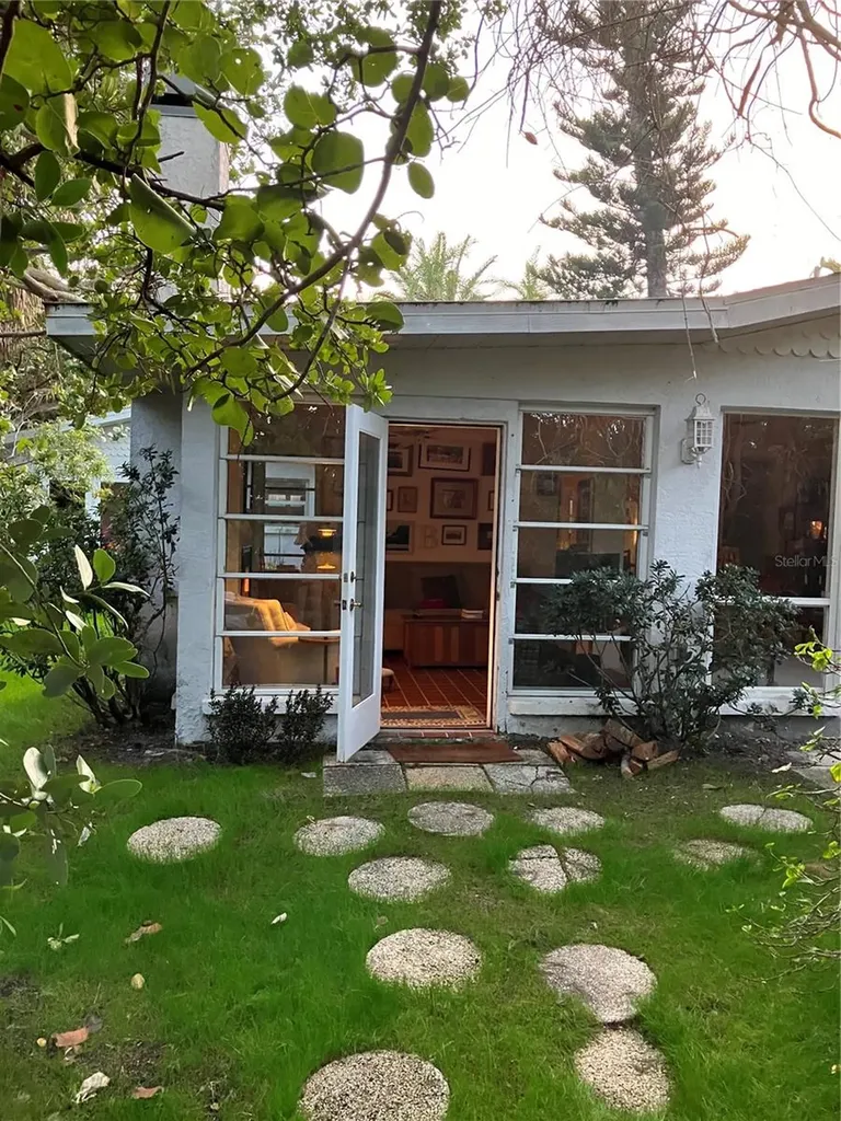 120 Hammock Road Anna Maria FL 34216