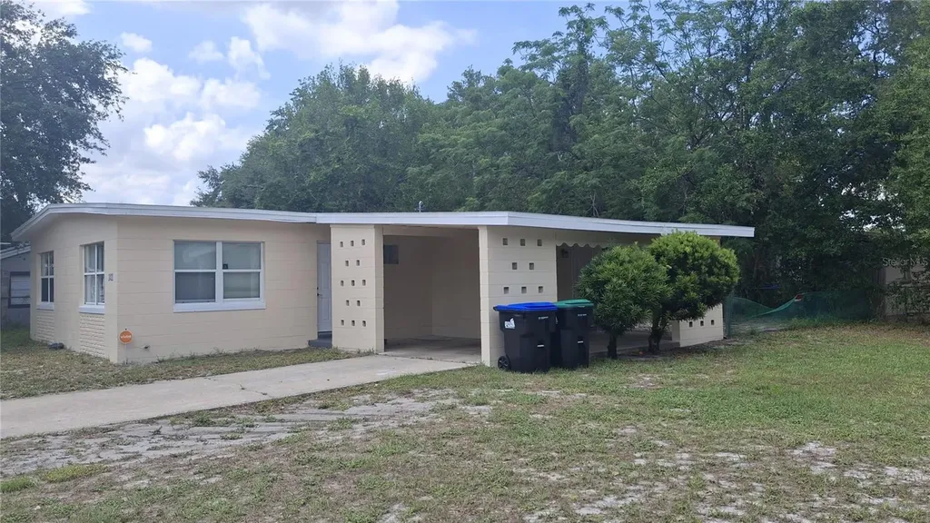 2422 Kingsland Avenue Orlando FL 32808