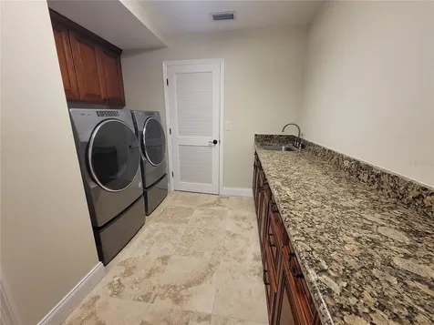8719 Kenmure Cove Orlando FL 32836