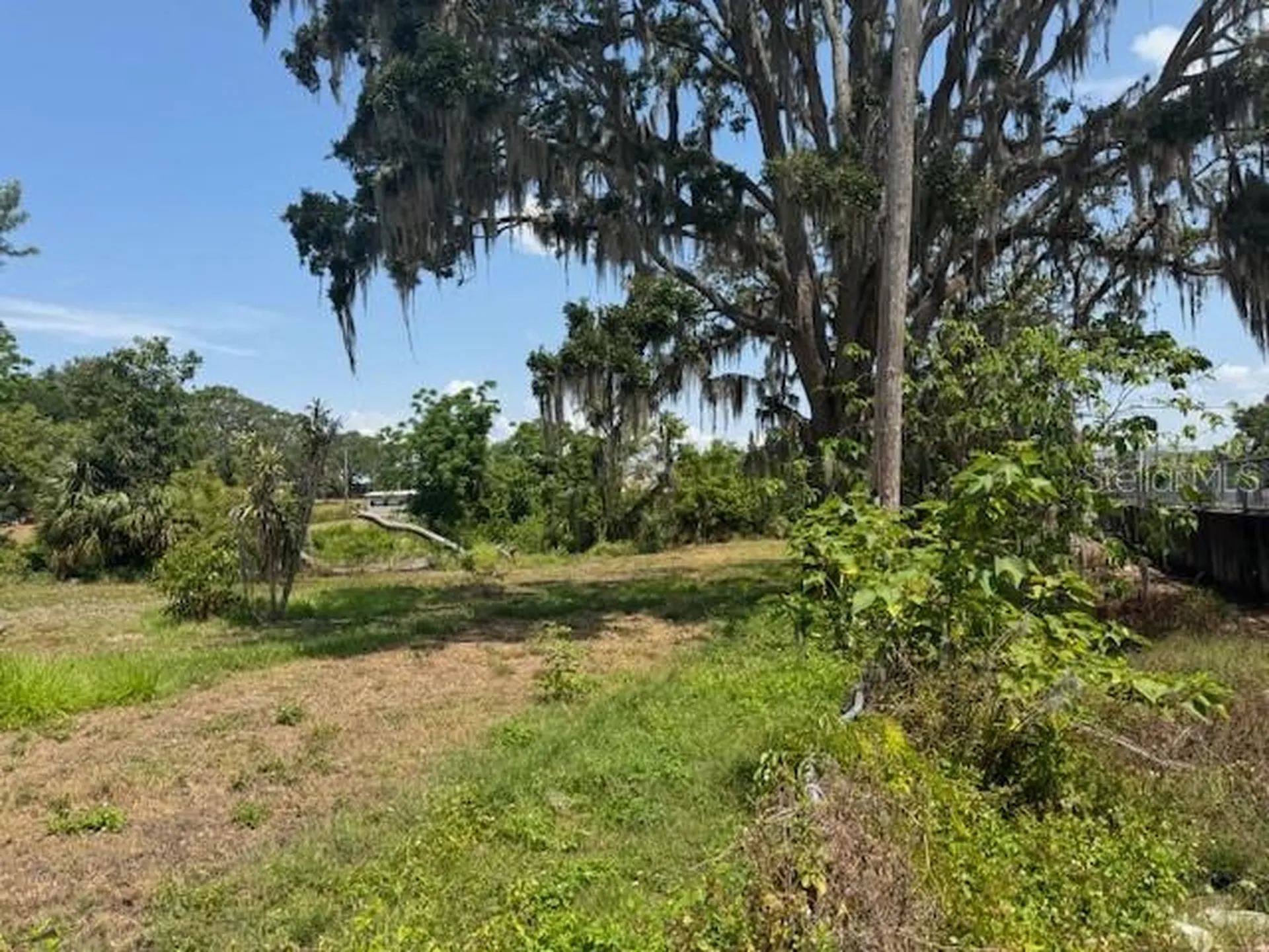 10709 E Bay Road Gibsonton FL 33534
