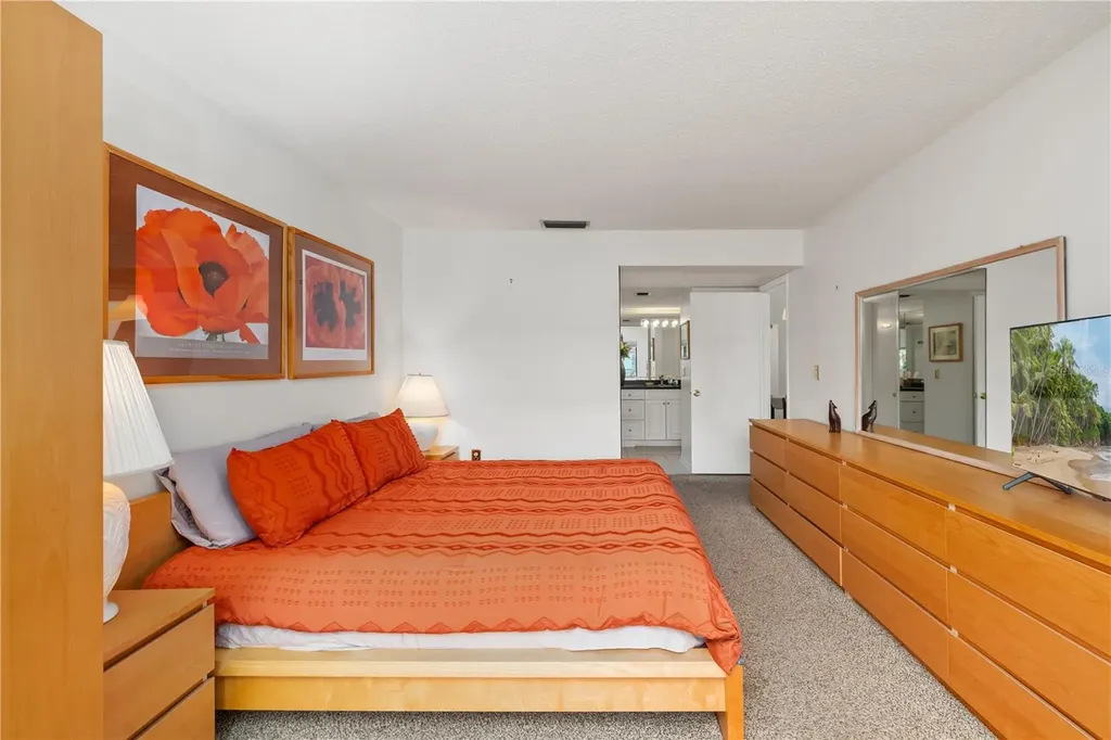 6204 Midnight Pass Road Sarasota FL 34242