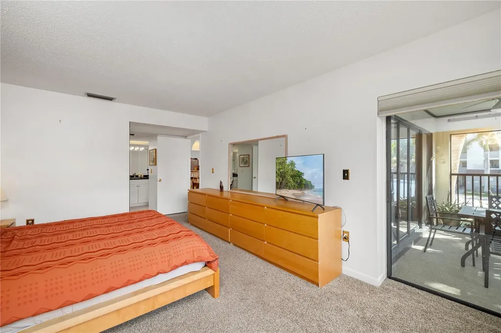 6204 Midnight Pass Road Sarasota FL 34242