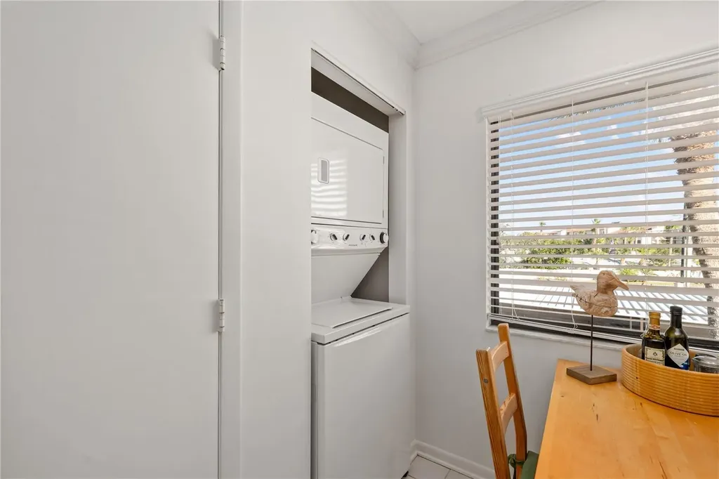 6204 Midnight Pass Road Sarasota FL 34242