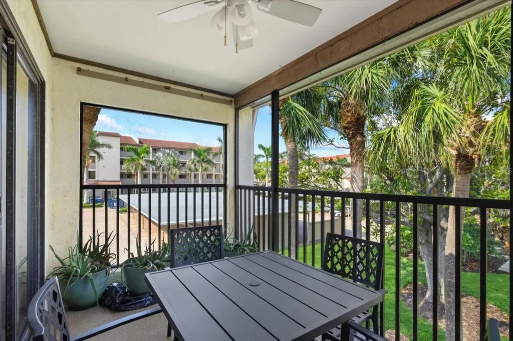 6204 Midnight Pass Road Sarasota FL 34242