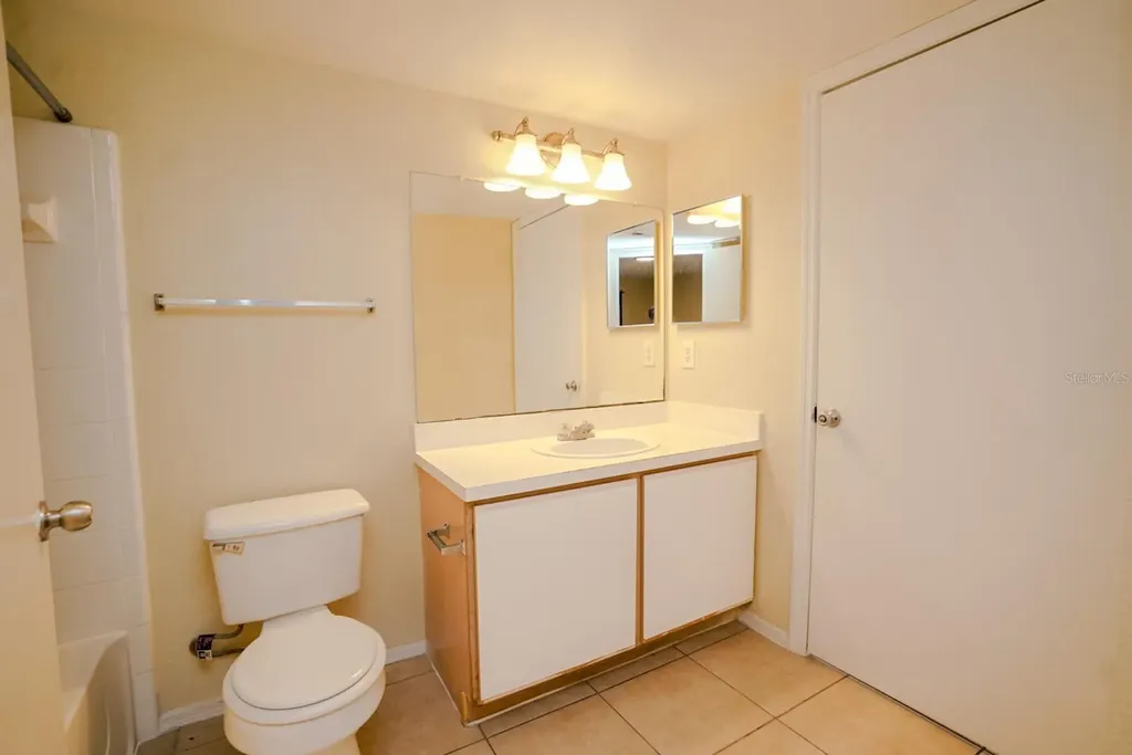 2208 Antigua Place Kissimmee FL 34741