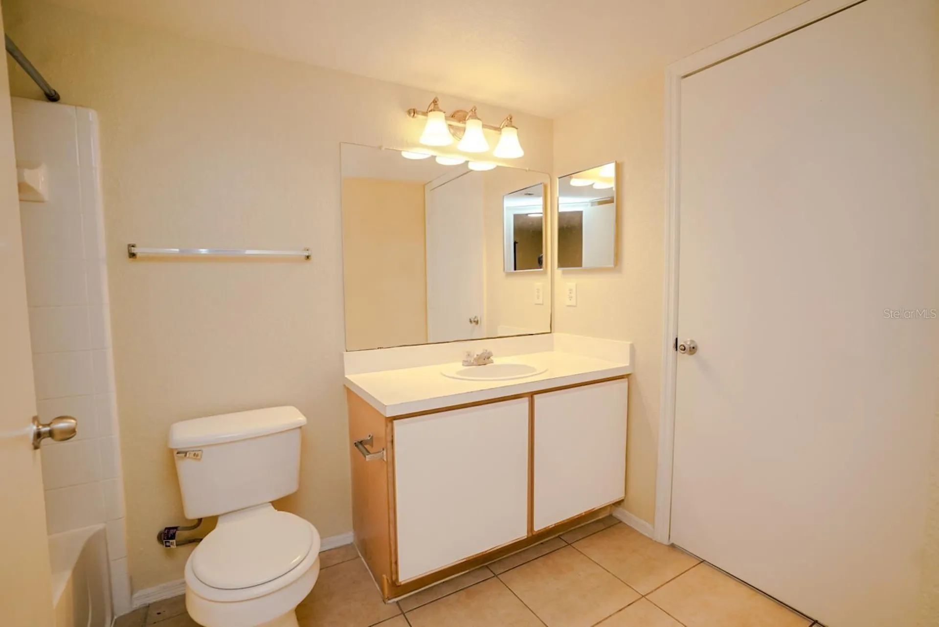 2208 Antigua Place Kissimmee FL 34741