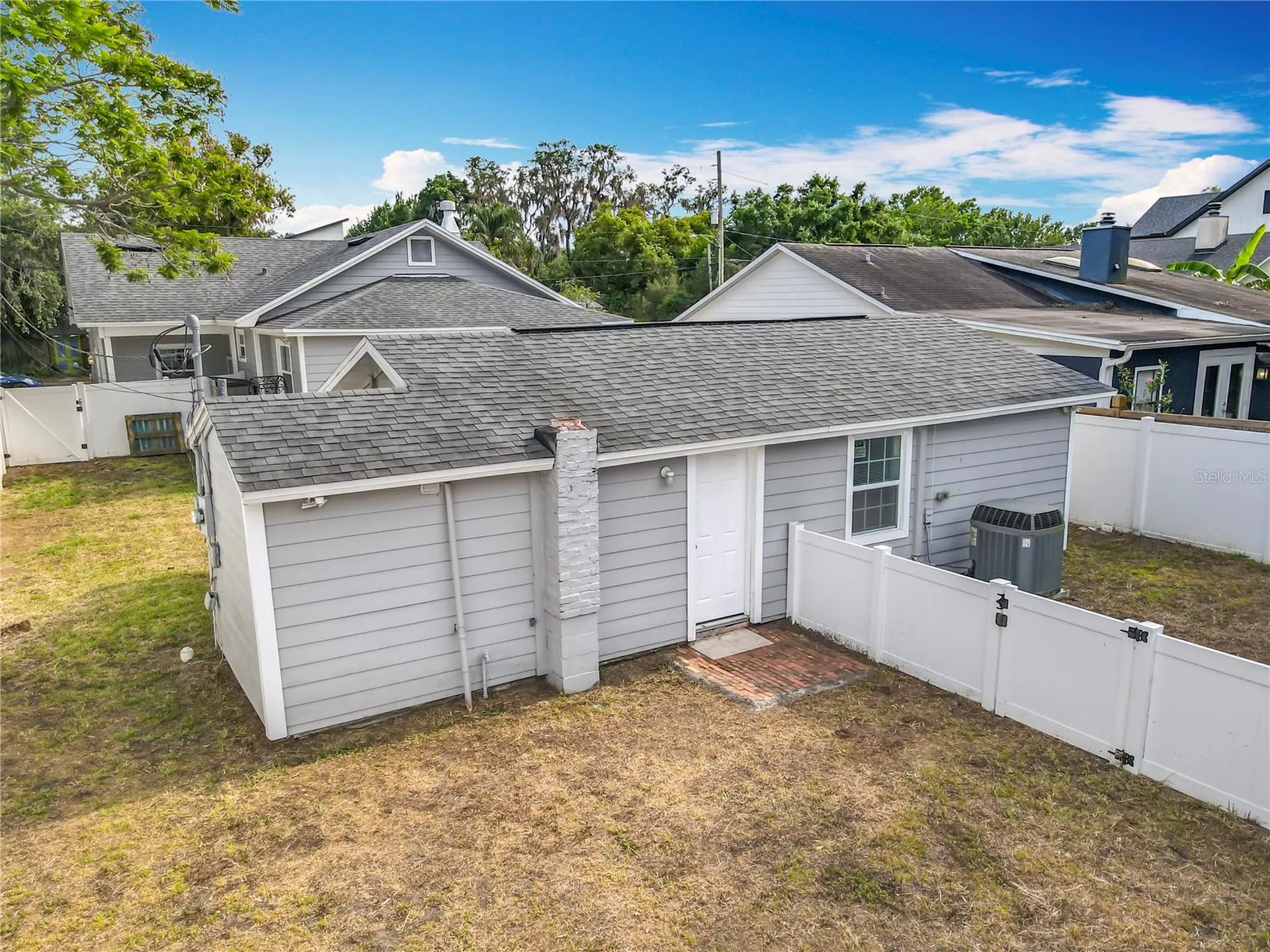 731 Guernsey Street Orlando FL 32804