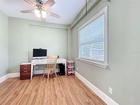 731 Guernsey Street Orlando FL 32804
