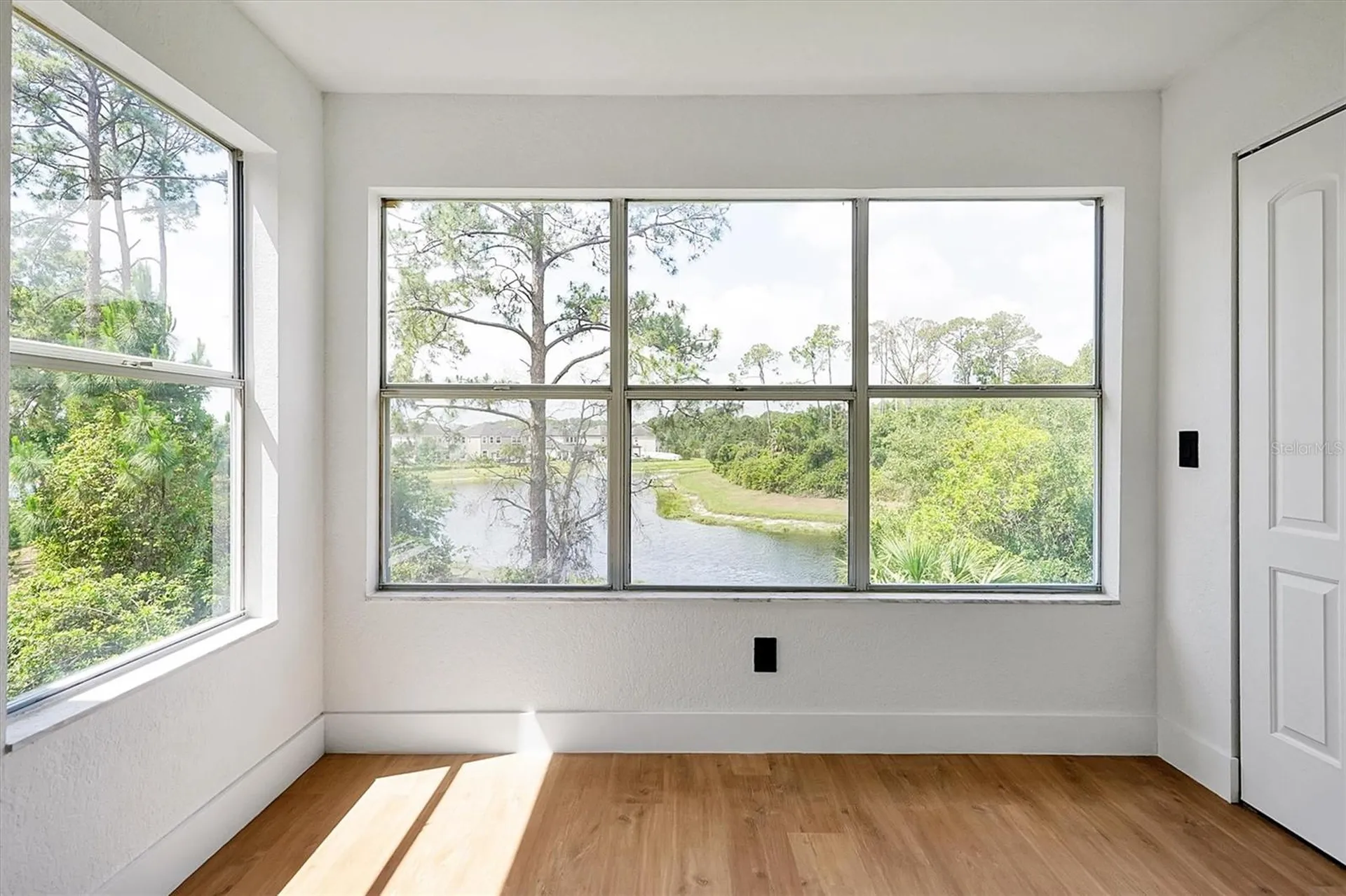 5168 Conroy Road Orlando FL 32811