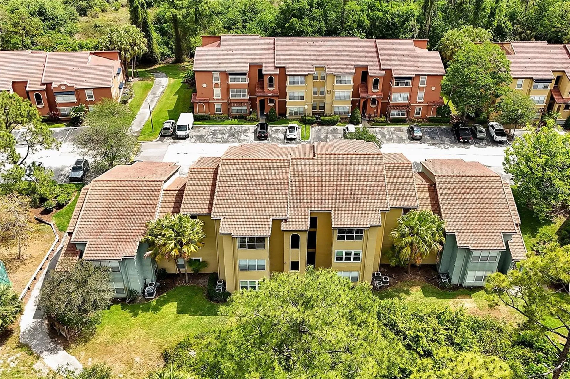 5168 Conroy Road Orlando FL 32811