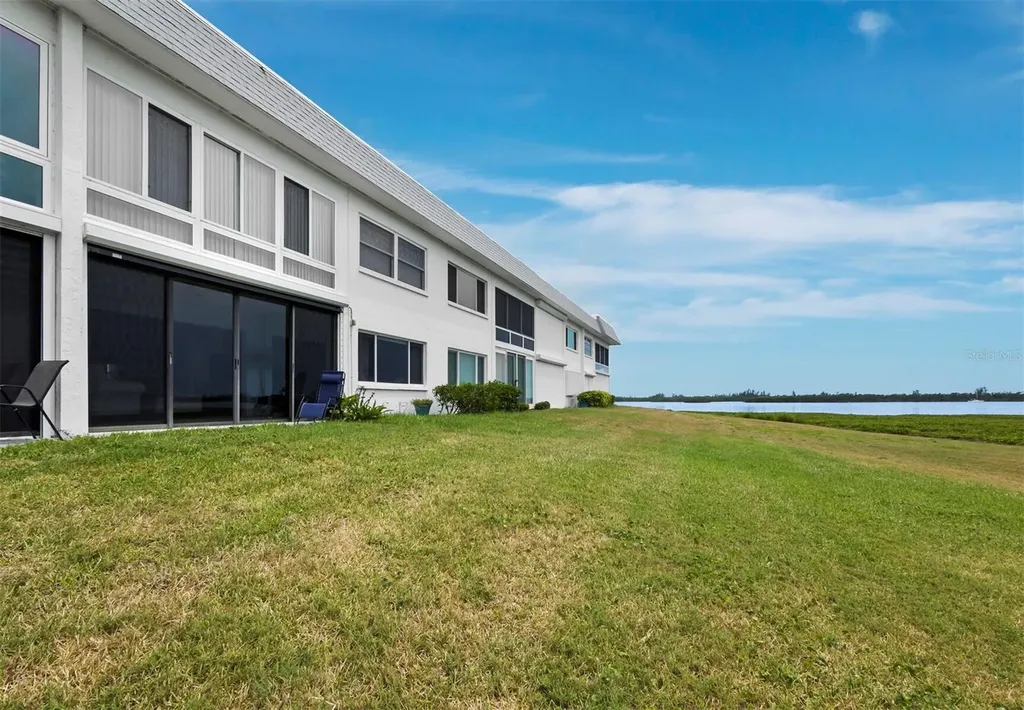 4745 Independence Drive Bradenton FL 34210