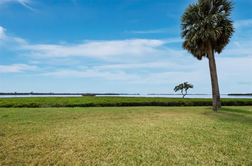 4745 Independence Drive Bradenton FL 34210