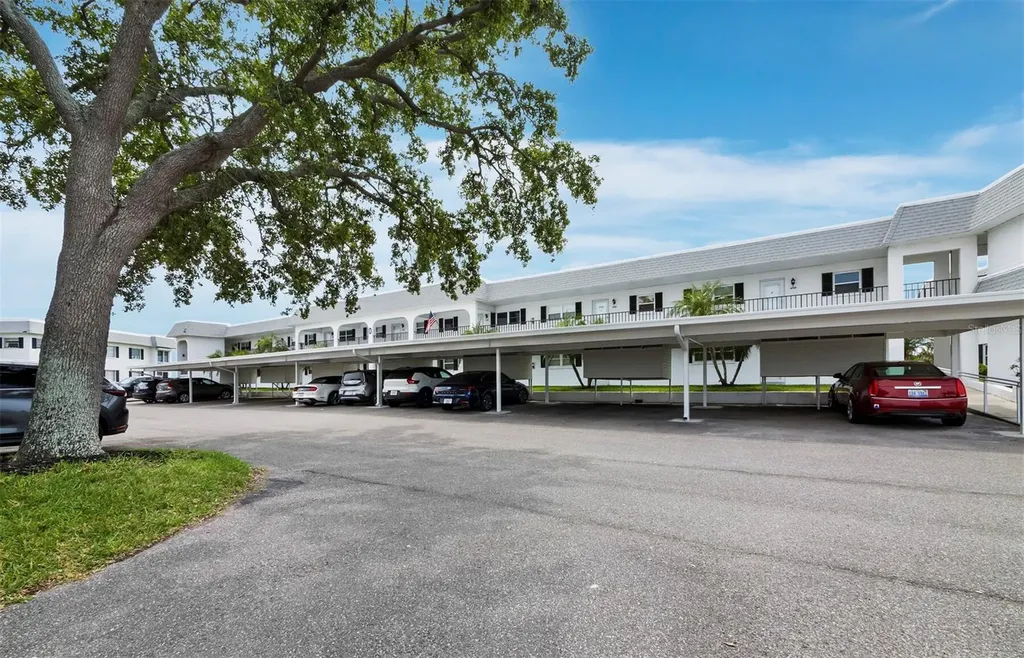 4745 Independence Drive Bradenton FL 34210