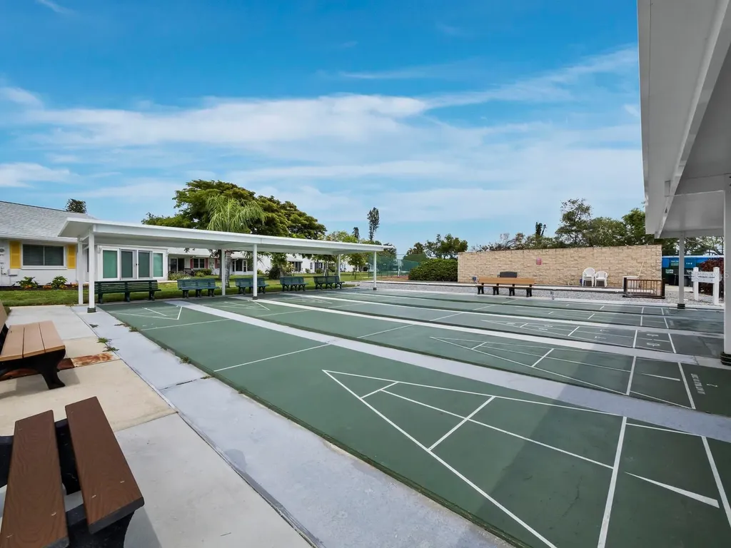 4745 Independence Drive Bradenton FL 34210