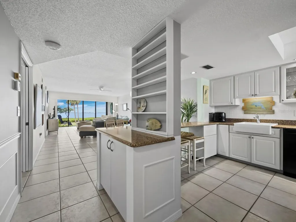 4745 Independence Drive Bradenton FL 34210
