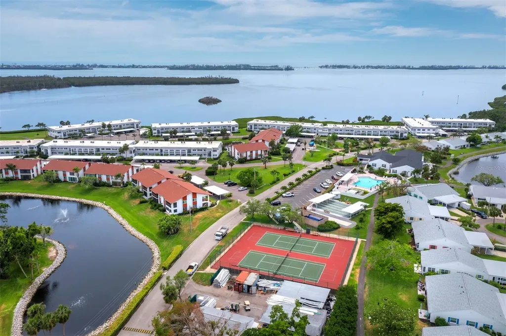 4745 Independence Drive Bradenton FL 34210