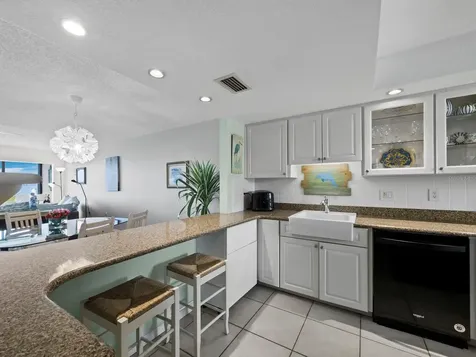 4745 Independence Drive Bradenton FL 34210