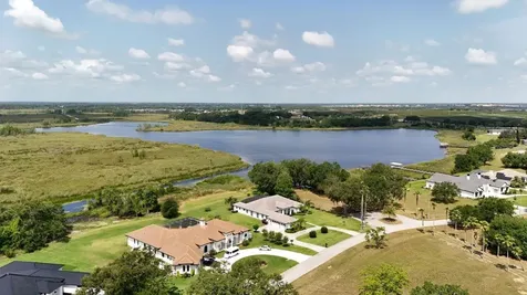 Royal Palm Drive Groveland FL 34736