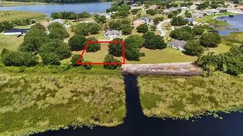 Royal Palm Drive Groveland FL 34736