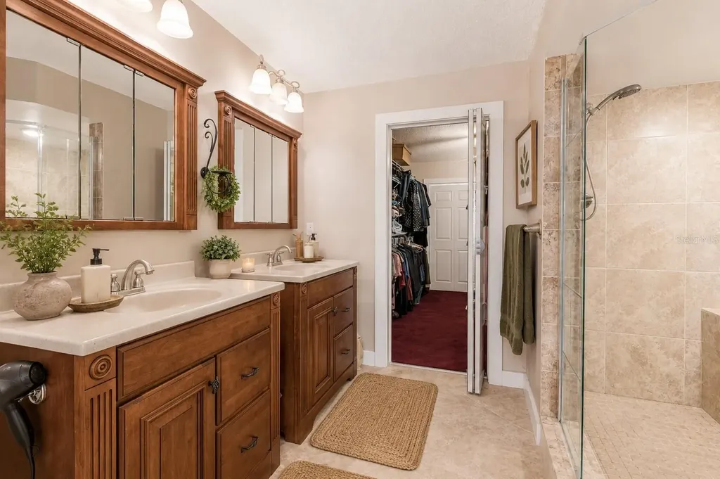12311 Oakwood Drive Hudson FL 34669