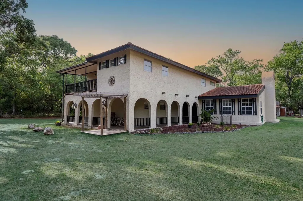 12311 Oakwood Drive Hudson FL 34669