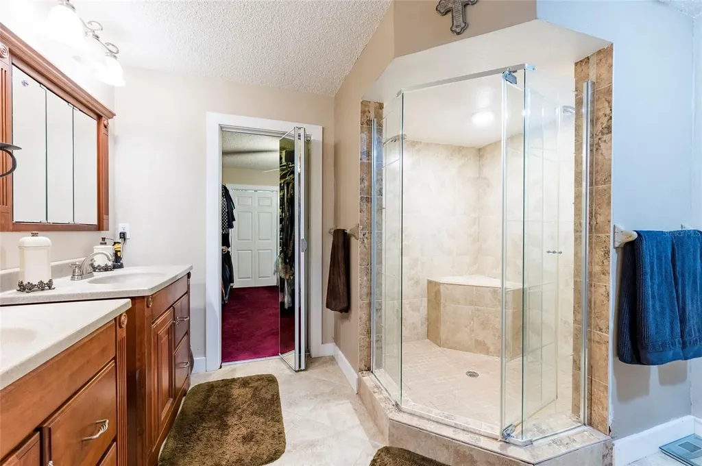12311 Oakwood Drive Hudson FL 34669