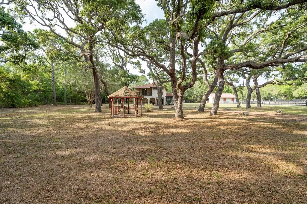 12311 Oakwood Drive Hudson FL 34669