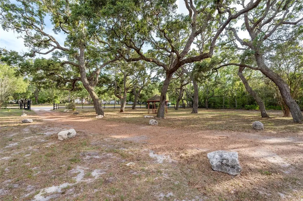 12311 Oakwood Drive Hudson FL 34669