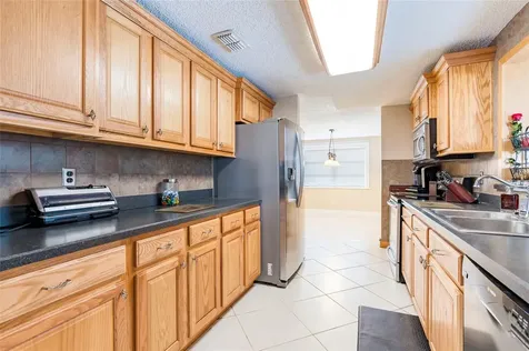 12311 Oakwood Drive Hudson FL 34669