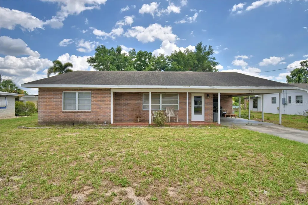 780 Oleander Drive SE Winter Haven FL 33880