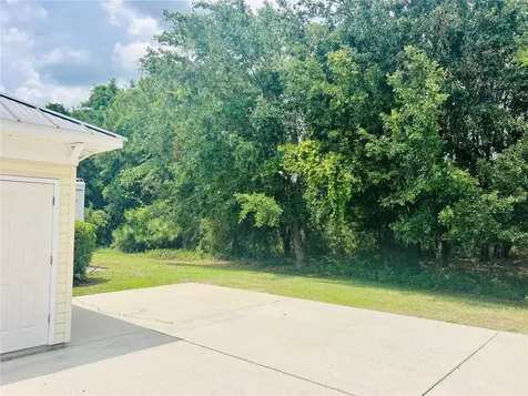 9413 SE 49th Terrace Webster FL 33597
