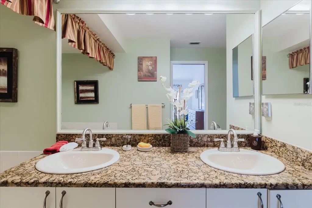 4032 Salem Square Court Palm Harbor FL 34685
